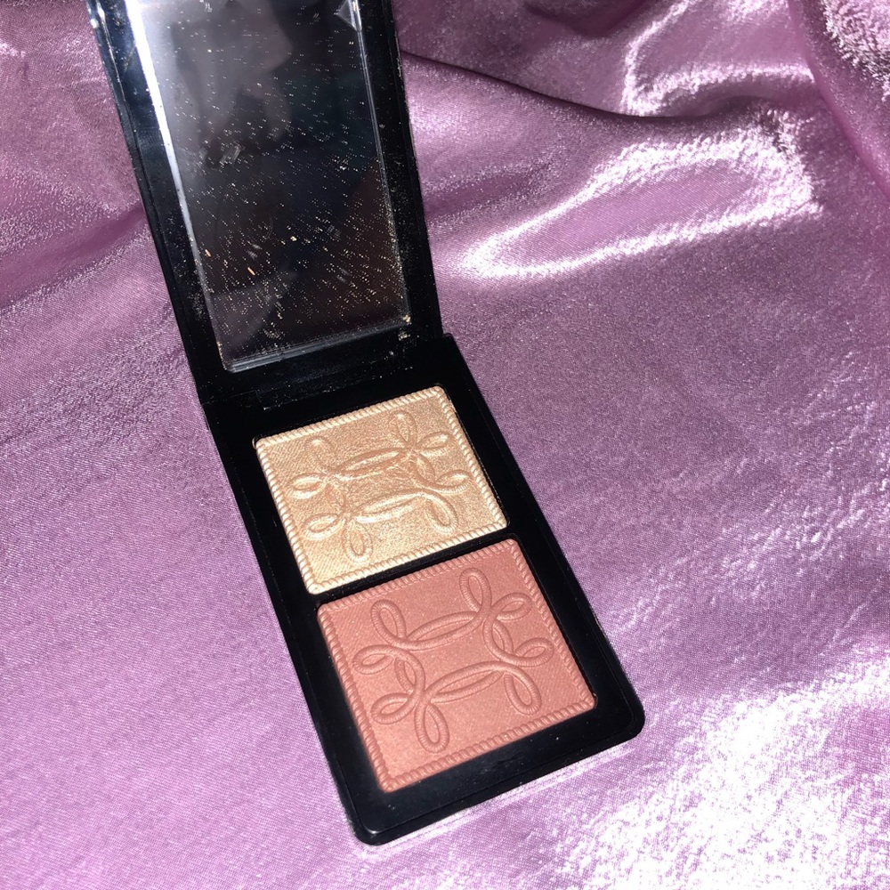 ❌SOLD❌MAC NUTCRACKER SWEET COPPER FACE COMPACT